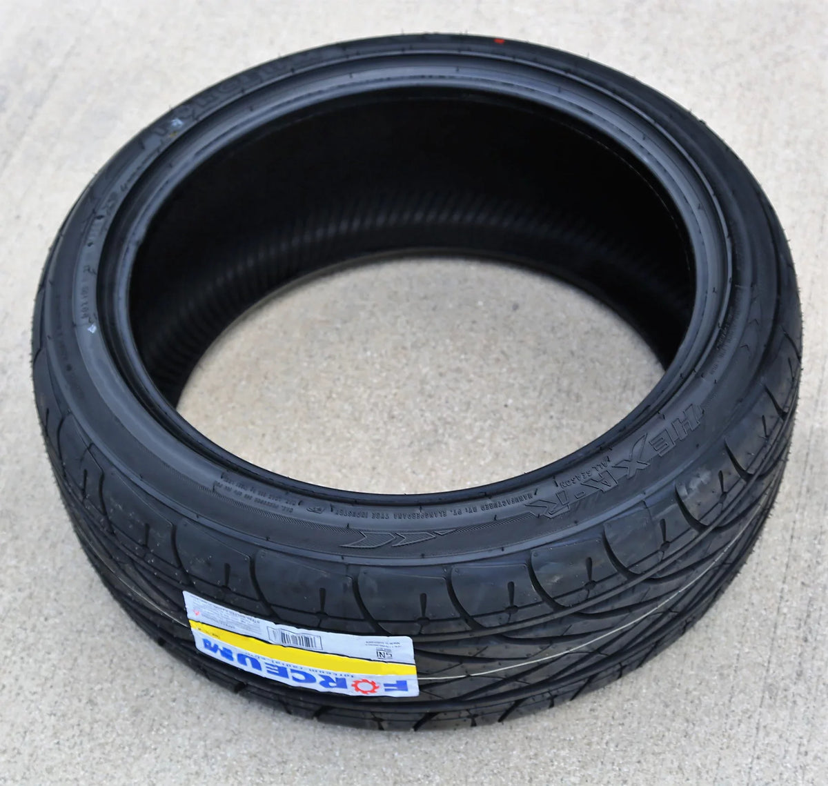 of 4 (FOUR) - 225/45R18 ZR 95Y XL / : 2011-15 LTZ, 2012 XLE
