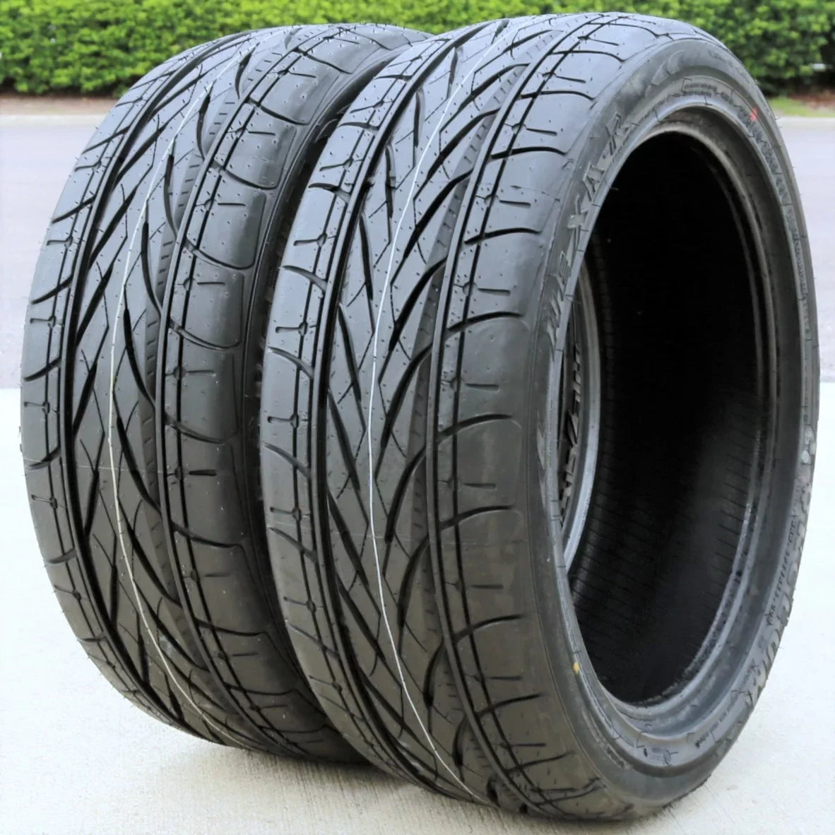 of 4 (FOUR) - 225/45R18 ZR 95Y XL / : 2011-15 LTZ, 2012 XLE