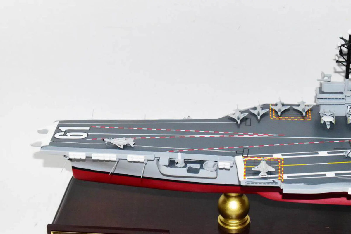 USS CV-61 ,, ,,