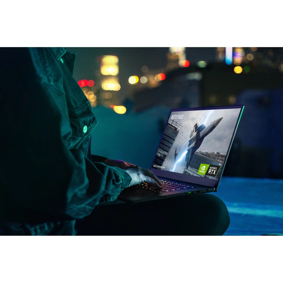 15 15.6" 4K UHD , i9 i9-12900H, NVIDIA GeForce RTX 3080 16 GB, 1TB SSD, 11